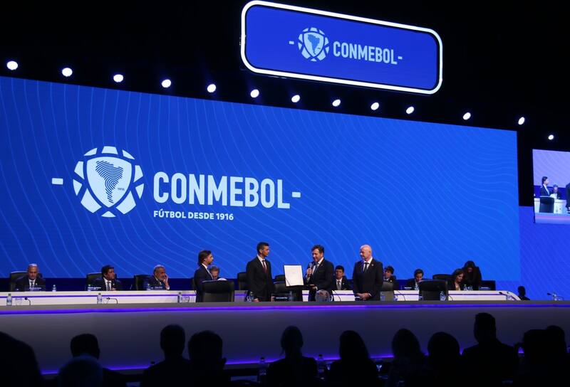 firmaron acuerdo de convenio. Créditos: EFE