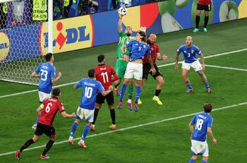 El campeón vigente comenzó con el pie derecho: Italia venció con lo justo a Albania en la Eurocopa
