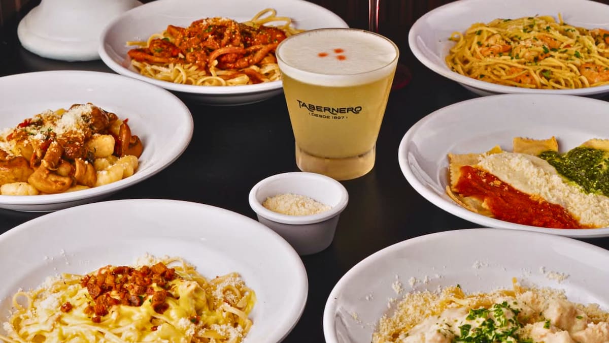 Pastas y risottos al más puro estilo italiano: el tenedor libre que es furor en Santiago por sus grandes porciones