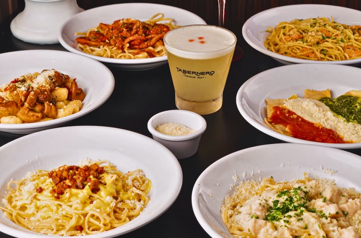 Pastas y risottos al más puro estilo italiano: el tenedor libre que es furor en Santiago por sus grandes porciones