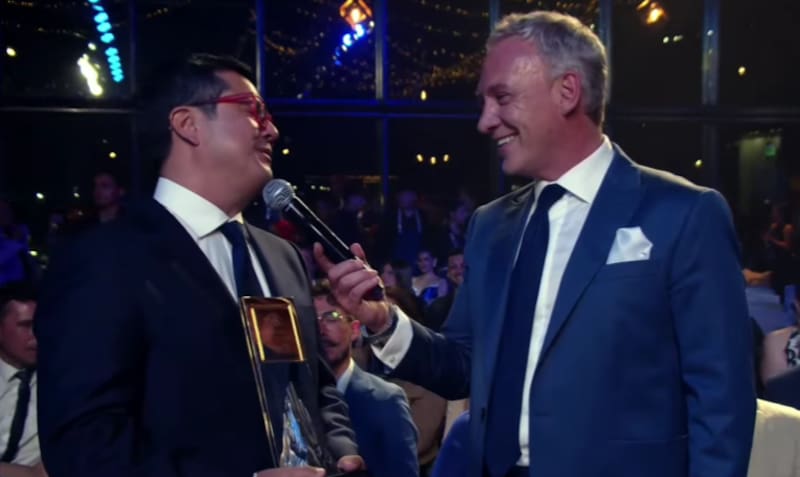El abogado ganó como Mejor Creador de Contenido.