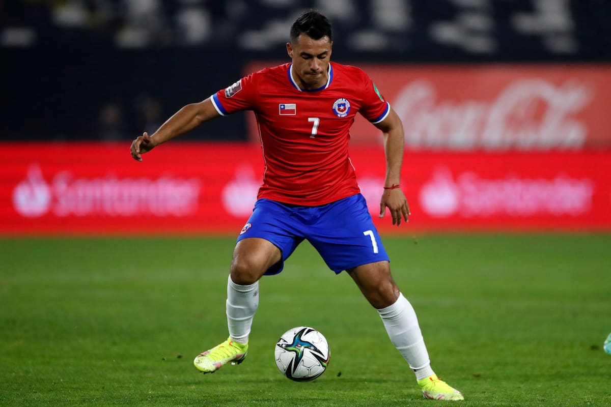 El ex albo defendió a la Selección para las eliminatorias Catar 2022, en un partido contra Brasil en su conocido Monumental.