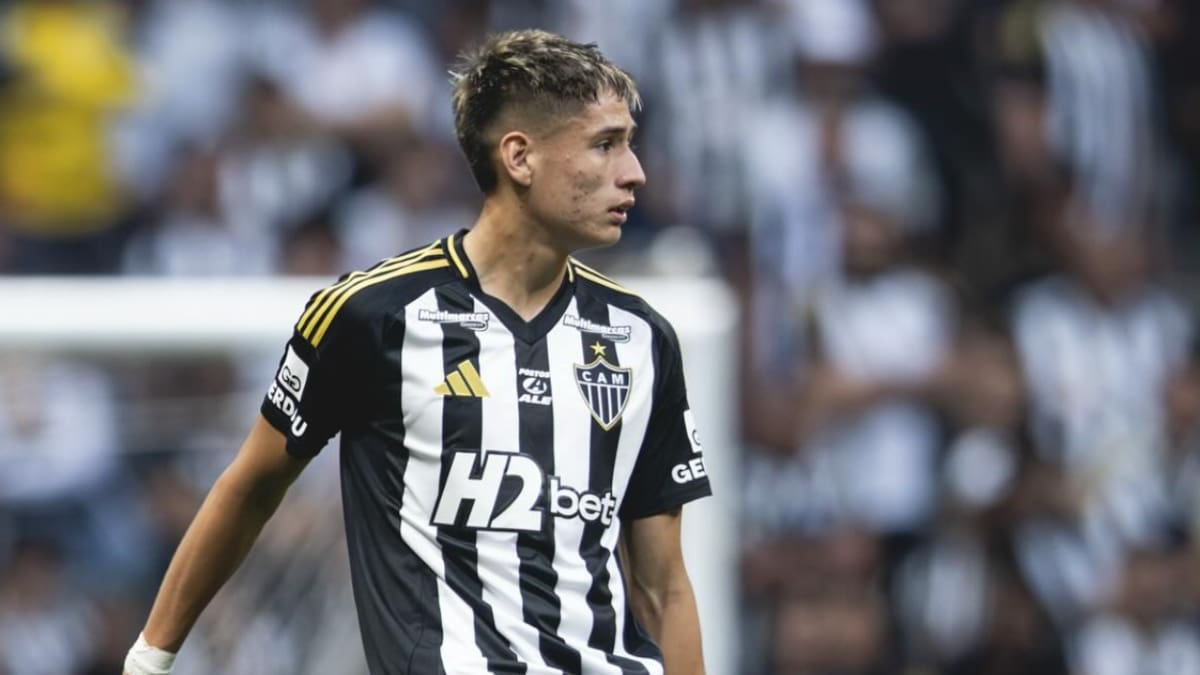 El inesperado golpe que recibió Iván Román tras volver a la titularidad en Atlético Mineiro