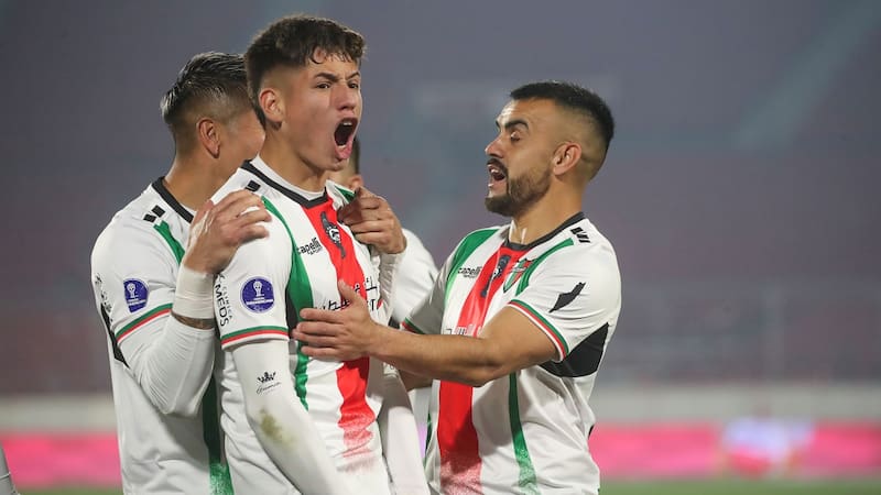 ¿Una opción menos para Colo Colo? El millonario monto y condición que puso Palestino por Iván Román