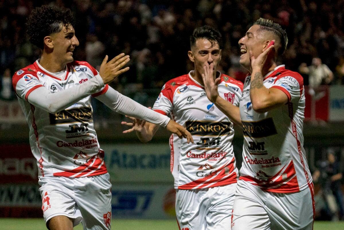 volverá a Ñublense tras pedido de Mario Salas. Foto: Aton.