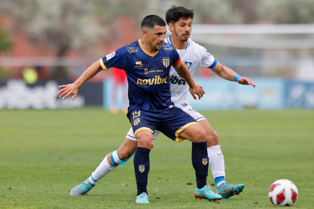 Es el DT interino de Magallanes. Foto: Aton.