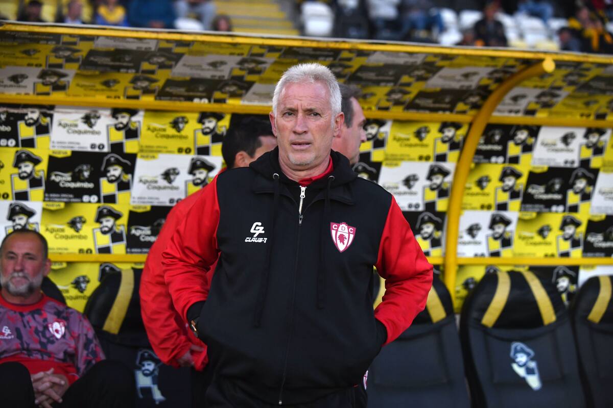 Deportes Copiapó enfrentará a la misma hora a Ñublense.