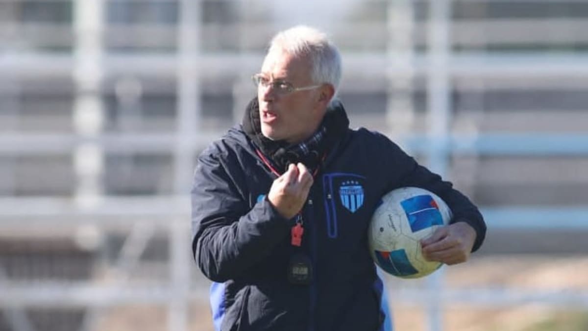 Una cláusula y 195 millones en disputa: el conflicto legal entre Ivo Basay y Magallanes