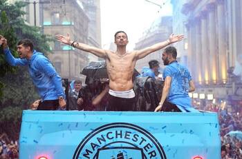 Sin alcohol: Jack Grealish construye un bar de casi 6 millones de euros en su nueva mansión