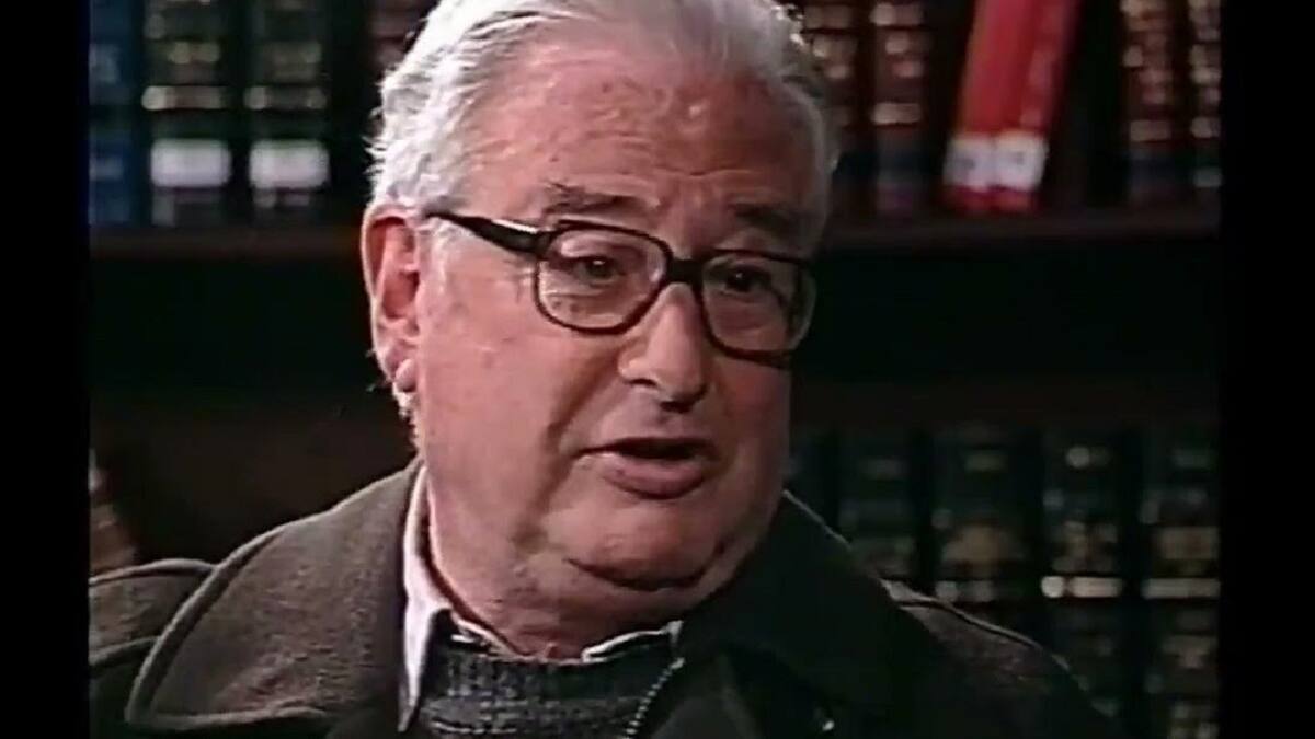 Presidente Boric declara duelo nacional por el fallecimiento de Jacques Chonchol