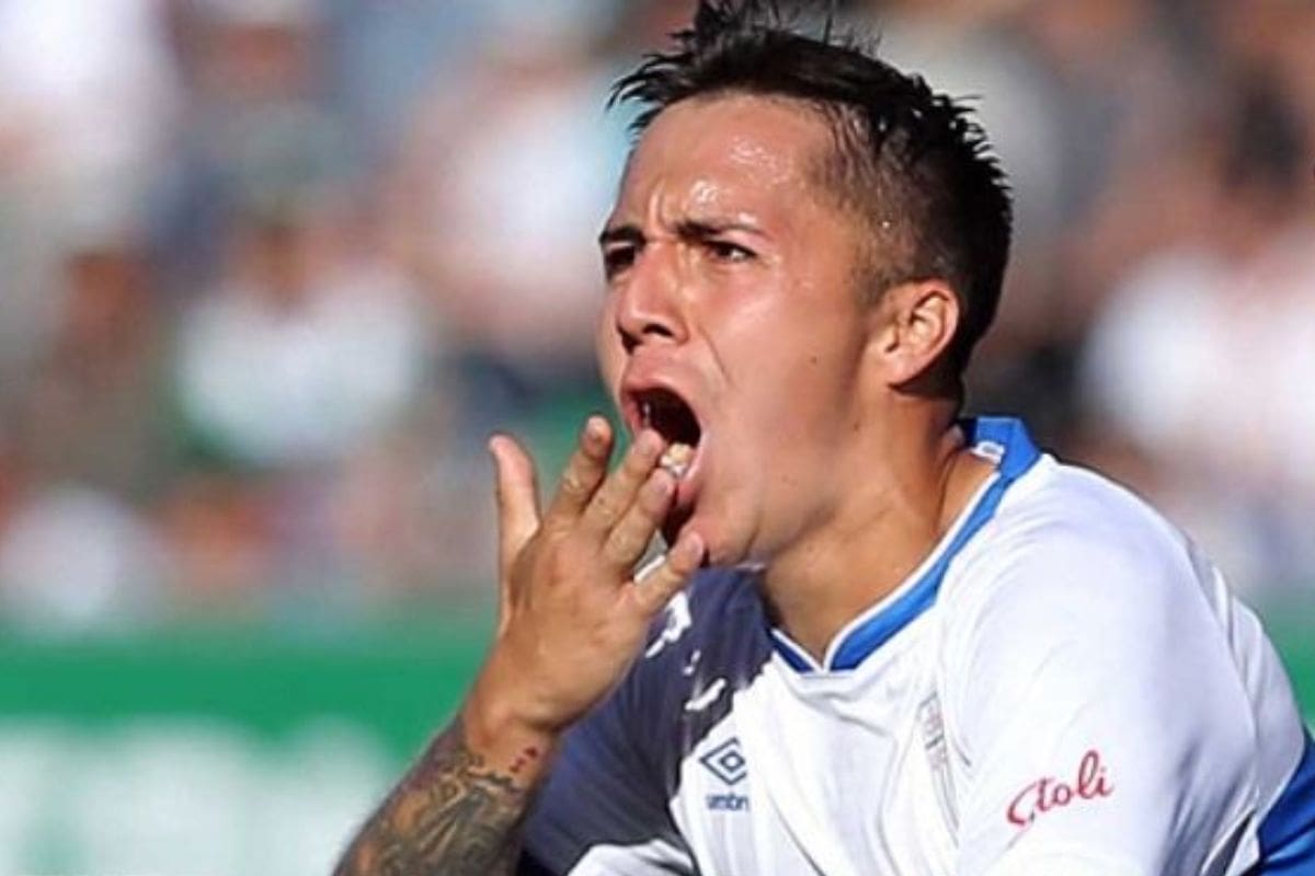 El volante formado en la UC recuerda los goles importantes que marcó por la UC.