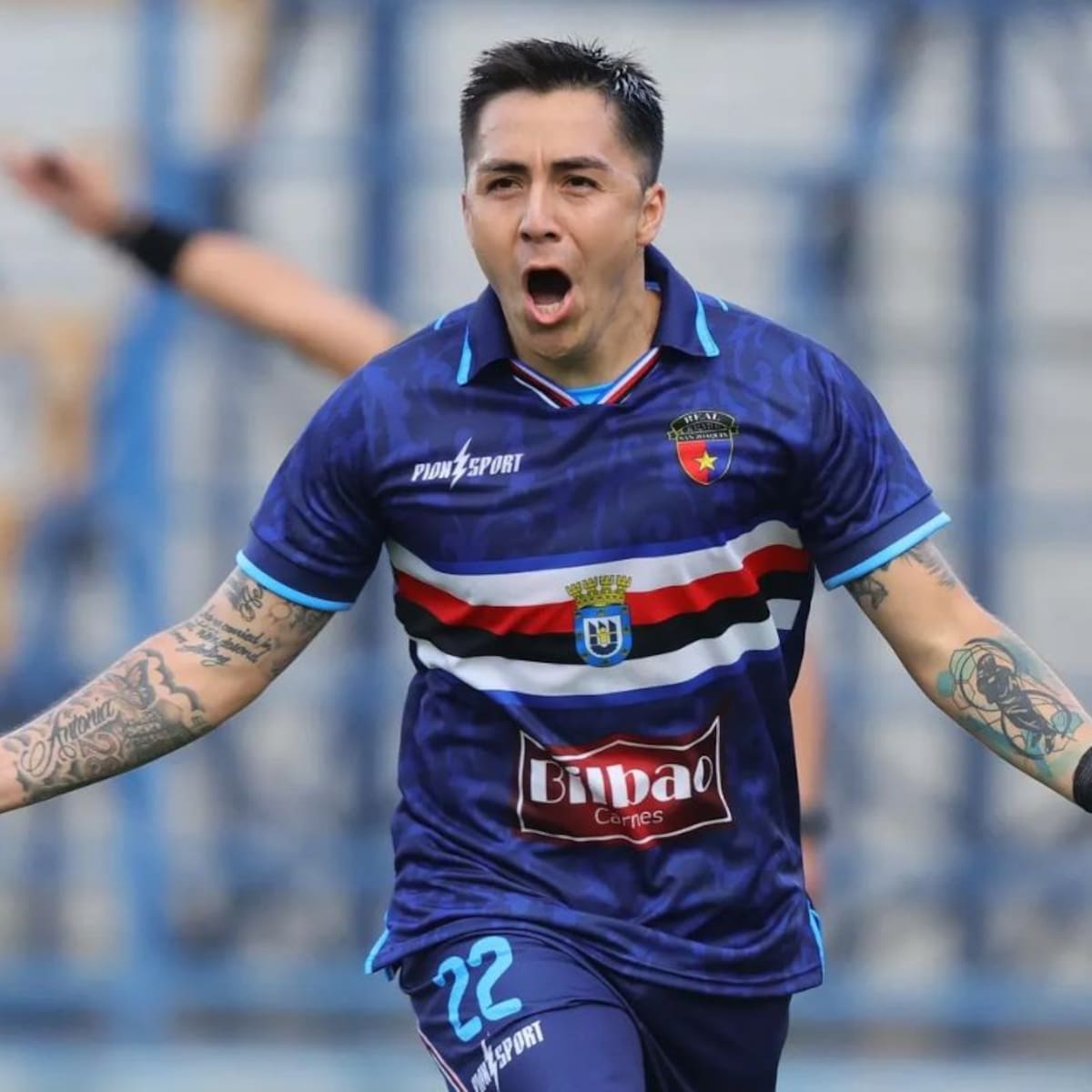 “Aunque esté en una división muy lejana, me preparo para algún día volver a la UC; mis hijos serían los más contentos”