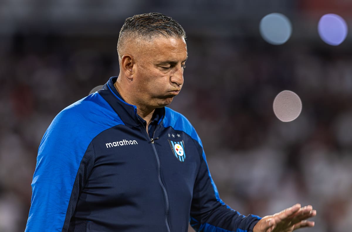 Jaime García aborda una posible salida de Huachipato: “Yo tomé este riesgo; no me puedo volver loco”