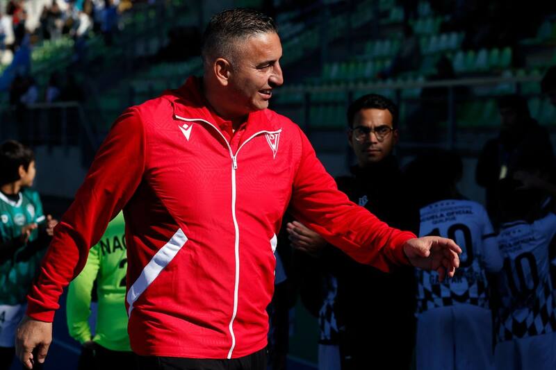 prepara la segunda rueda de Primera B con Santiago Wanderers. Foto: Agencia Aton.