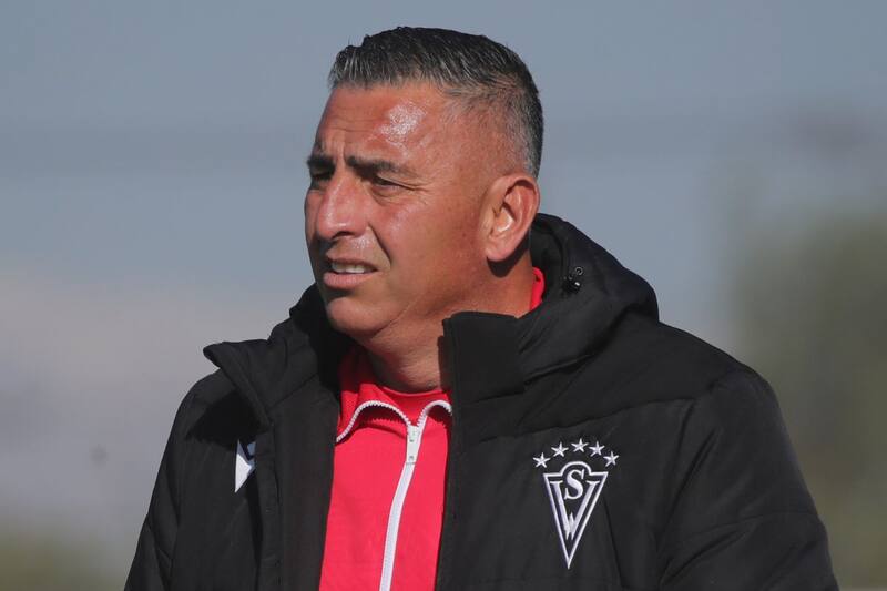 Jaime García, DT de Wanderers. Foto: Agencia Aton.