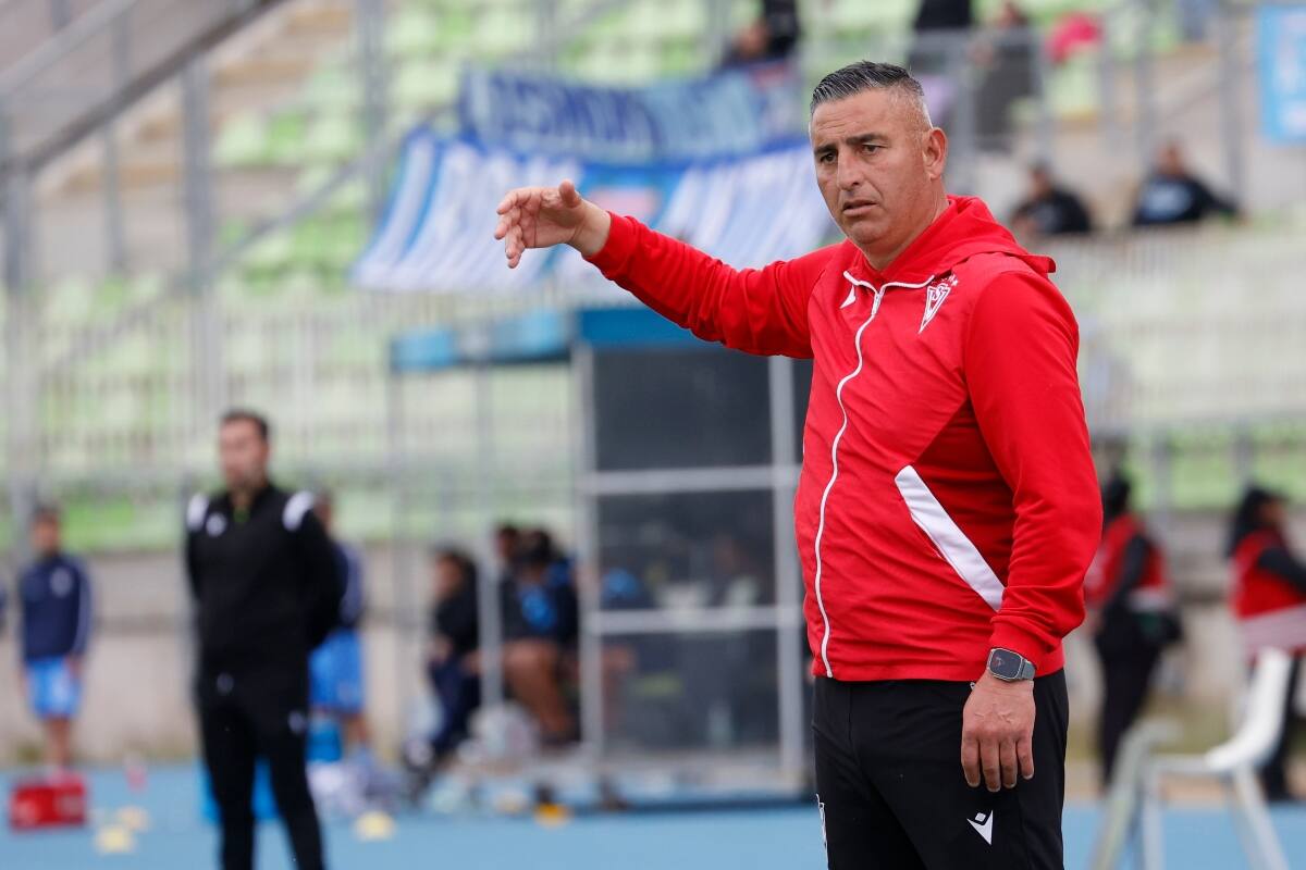 Jaime García podría convertirse en nuevo DT de Huachipato. Foto: Agencia Aton.