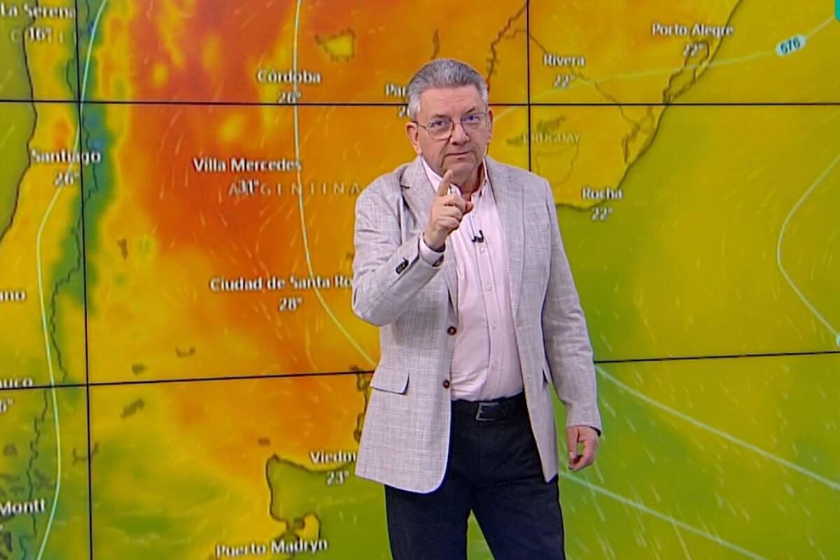 El meteorólogo explicó cuándo volverán las precipitaciones a Santiago. Créditos: Captura de pantalla - Mega. (Imagen referencial)