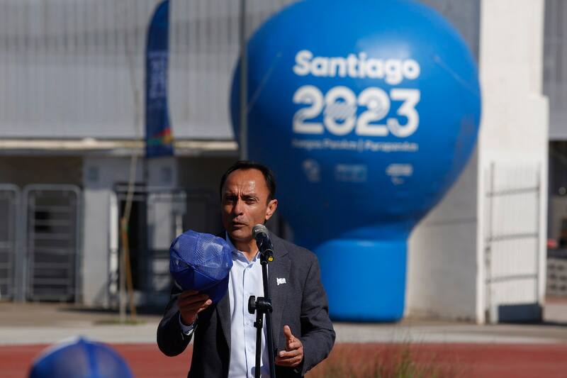 Ministro de Deportes del Gobierno del Presidente Gabriel Boric.