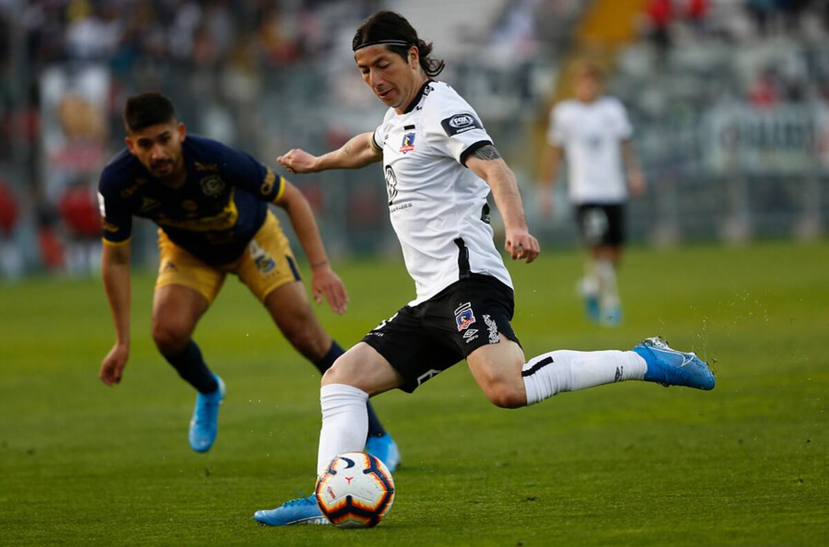Estos fueron los goles de Carmona y Valdés en la victoria de Colo Colo