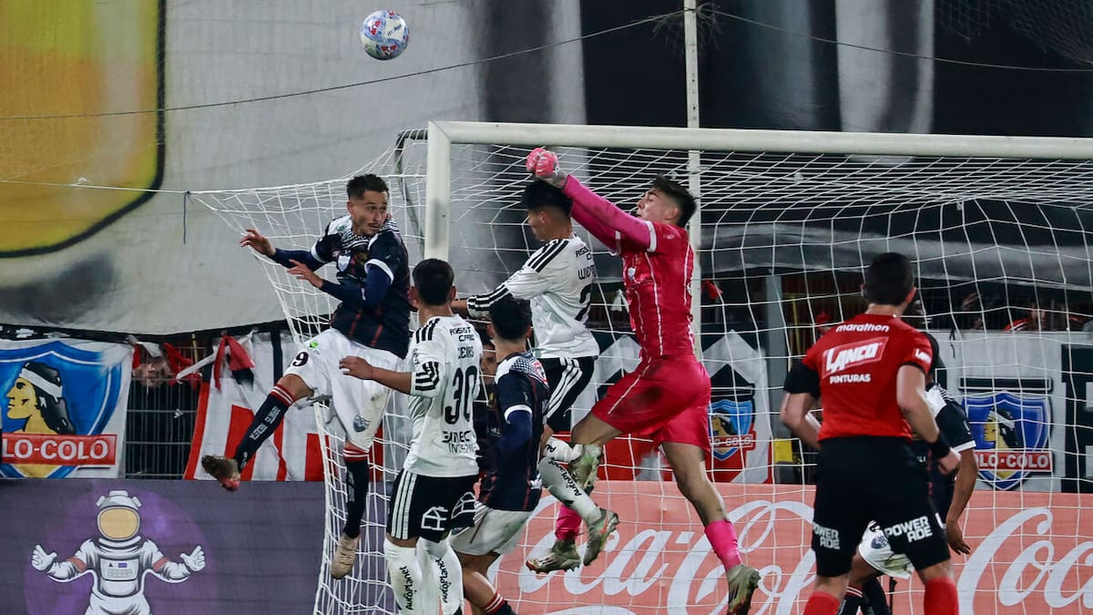 “Sería un golazo si llega”: El jugador de Deportes Recoleta que deslumbró a los hinchas de Colo-Colo y lo piden como refuerzo