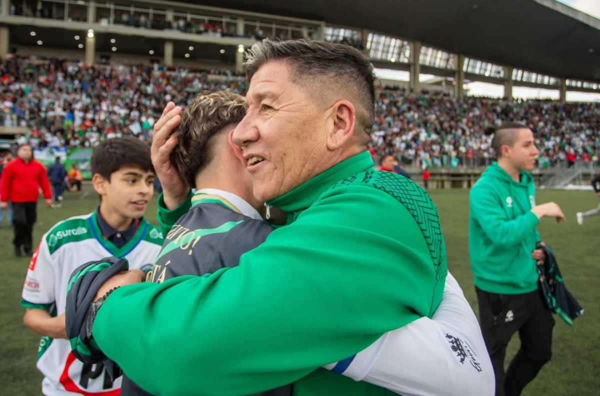 “Aprendí mucho con Jaime Vera, su salida fue difícil; espero por su bien y el de Rangers que no desciendan”