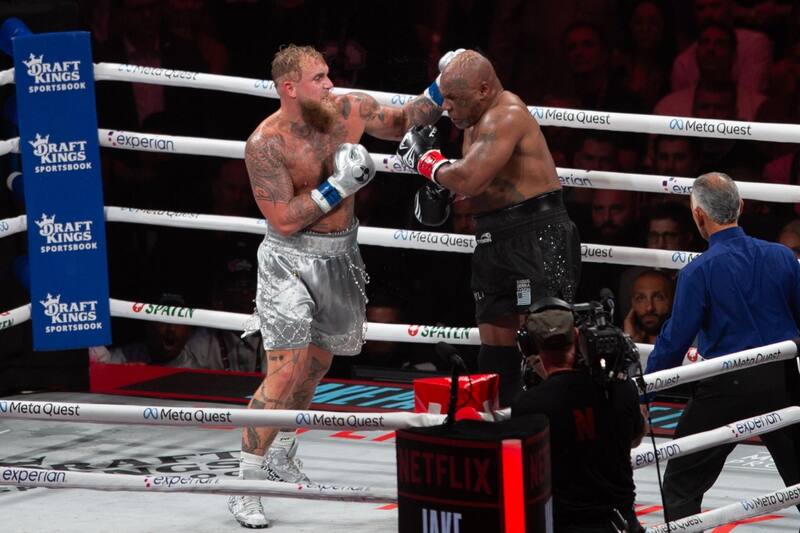 se quedó con el combate ante Mike Tyson. Foto: EFE.