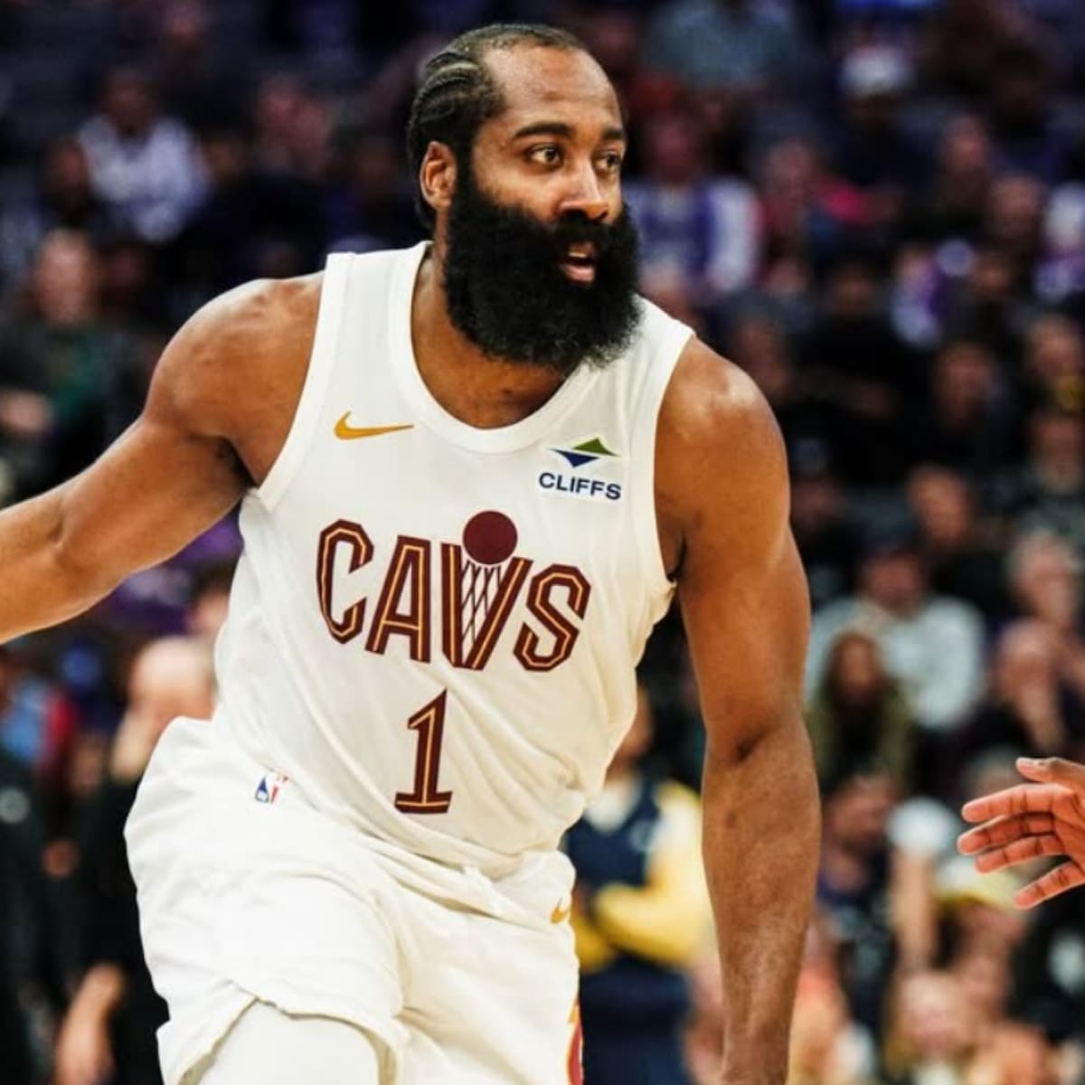 Impacto en la NBA: James Harden fue arrestado por porte ilegal de armas