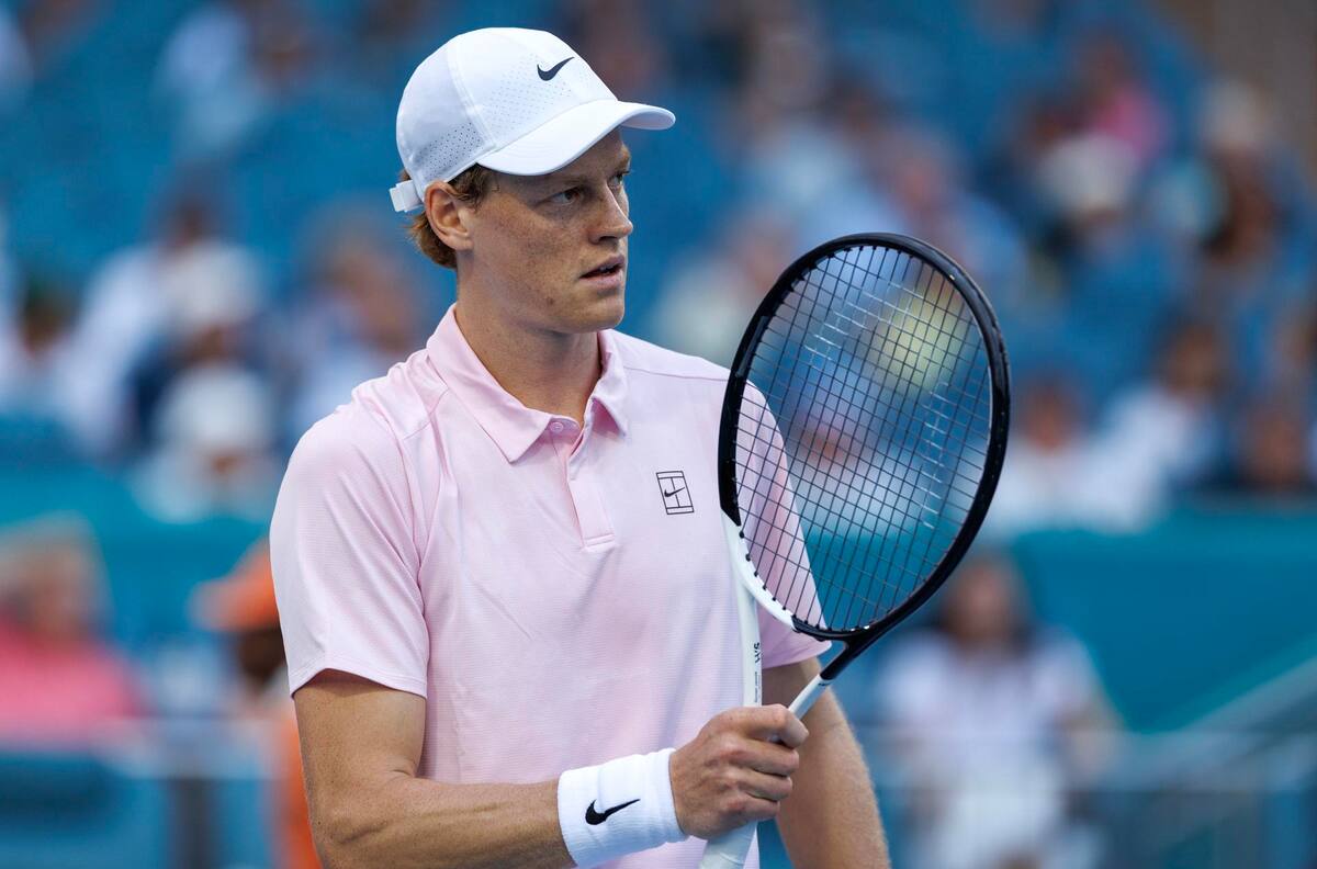 Jannik Sinner va por la historia en Miami: Horarios y dónde ver hoy las semifinales del Masters 1000