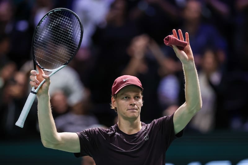 clasificó a semifinales del Masters 1000 de París. EFE
