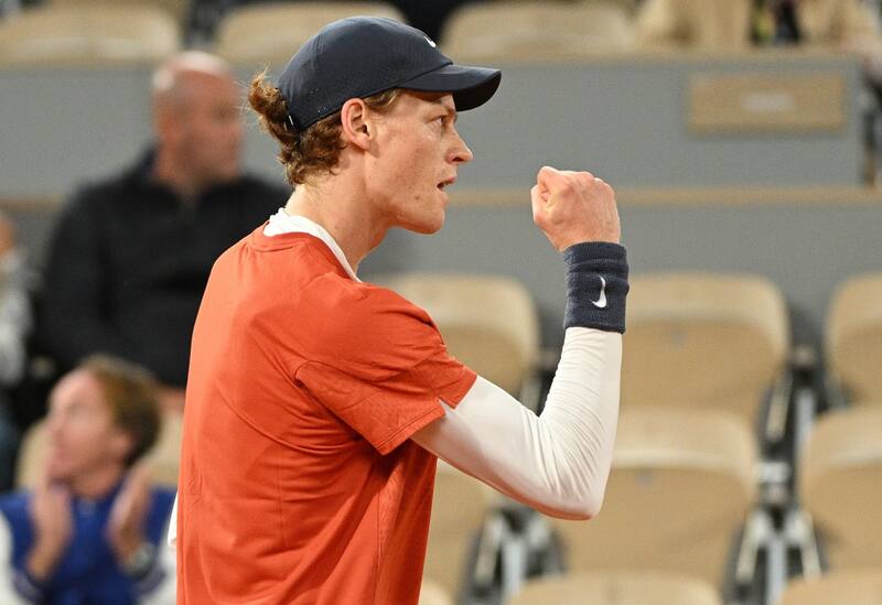Jannik Sinner quiere cononar su número uno con el título de Roland Garros. EFE