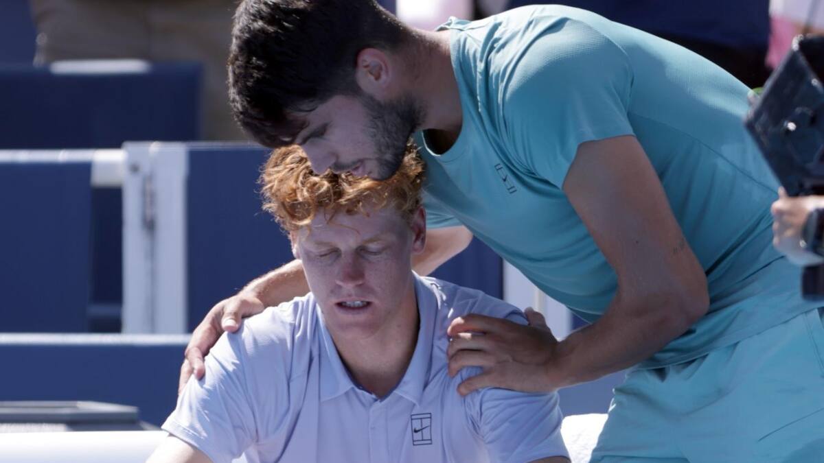 Sinner explicó por qué decidió retirarse en la final de Cincinnati ante Alcaraz: “Pensé que...”
