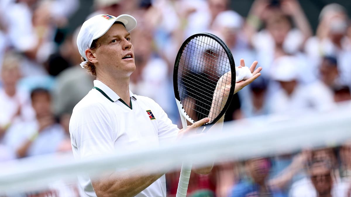 Sin brillar demasiado: Jannik Sinner extrema recursos para avanzar a tercera ronda en Wimbledon