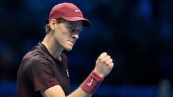Jannik Sinner pasa por arriba de Zverev y se instala en las semifinales del ATP Finals