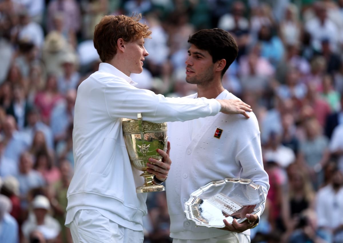 Jannik Sinner y Carlos Alcaraz en Wimbledon. EFE