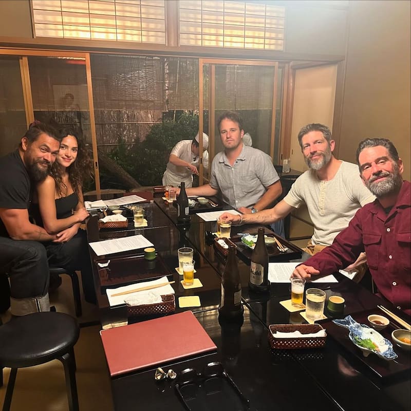 Jason Momoa confirmó relación sentimental con Adria Arjona.
