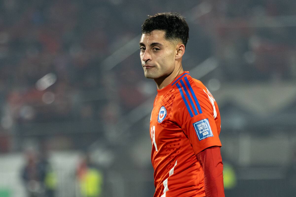 será titular en el amistoso de Chile ante Perú. Foto: Felipe Escobedo