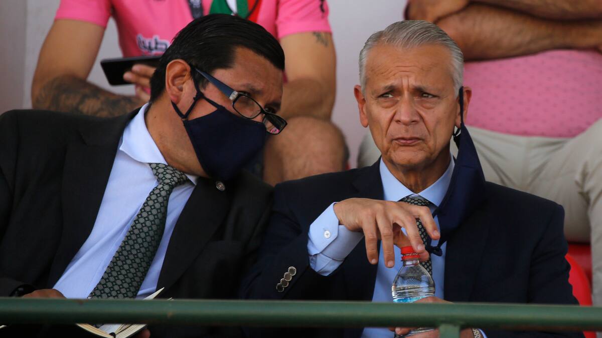 Castrilli se va de lengua: cuenta que el encargado del VAR en Conmebol es chileno y le lanza fuerte acusación