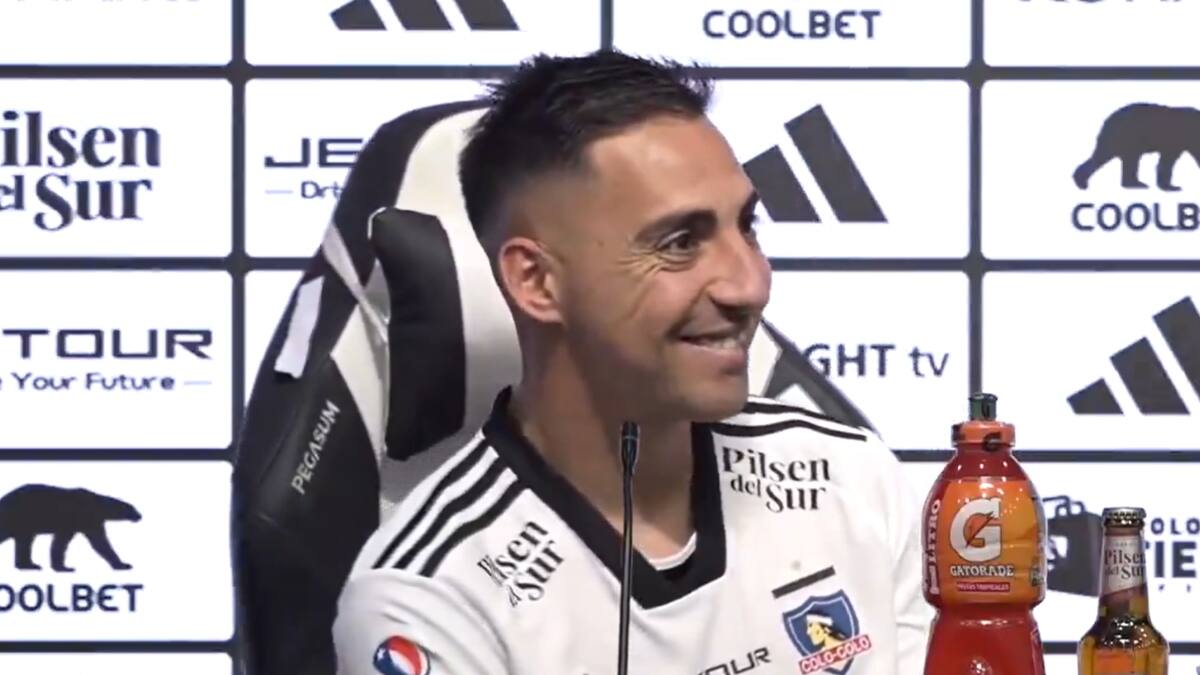 VIDEO | El divertido momento de Javier Correa en su presentación en Colo Colo