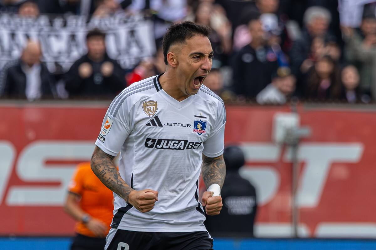 Reaccionó con todo al gesto del capitán de la U. Foto: Felipe Escobedo