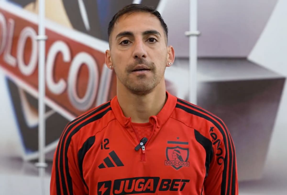 En Colo-Colo explotaron por la sanción contra Javier Correa.