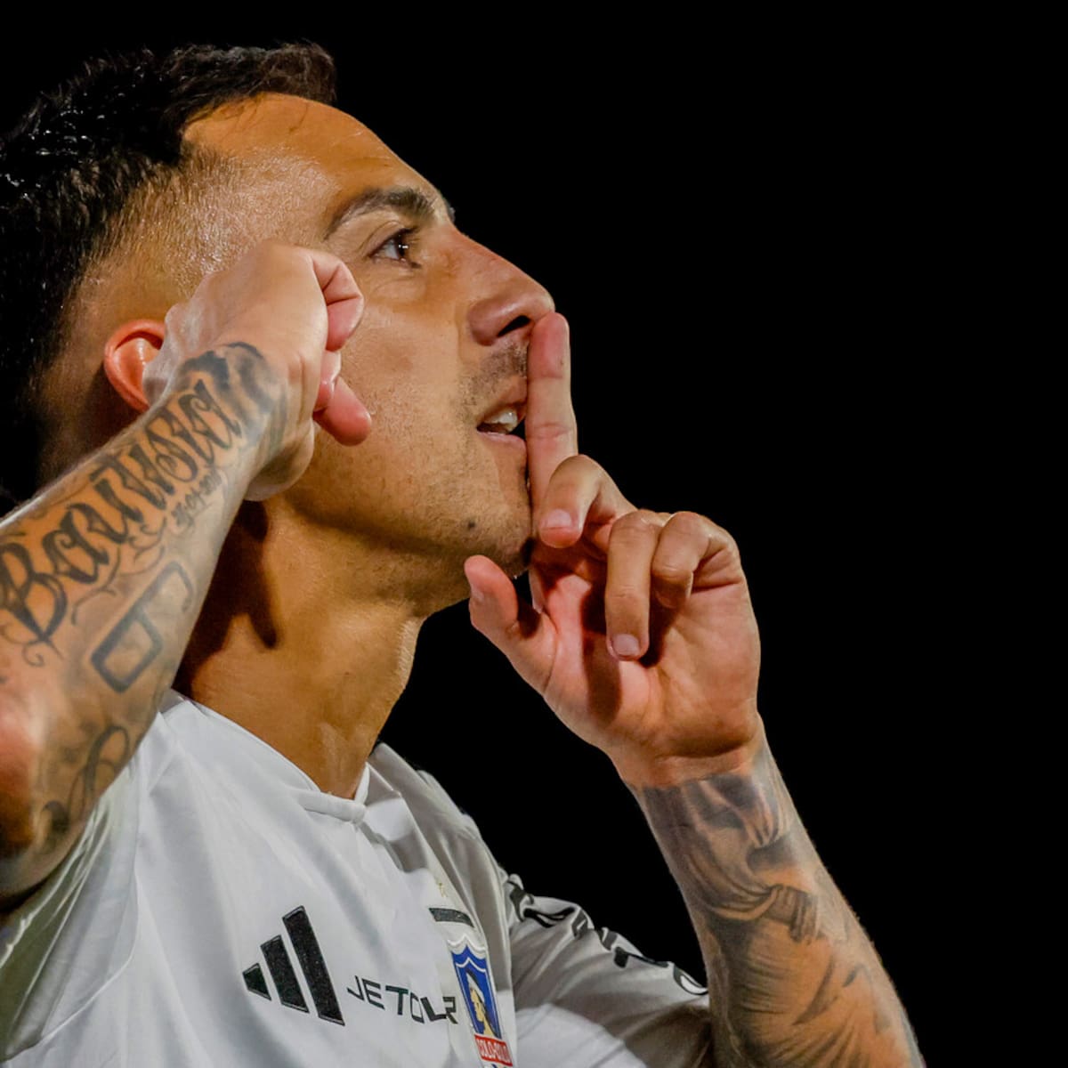 “El trabajo siempre paga”: Javier Correa saca pecho por su presente goleador en Colo Colo