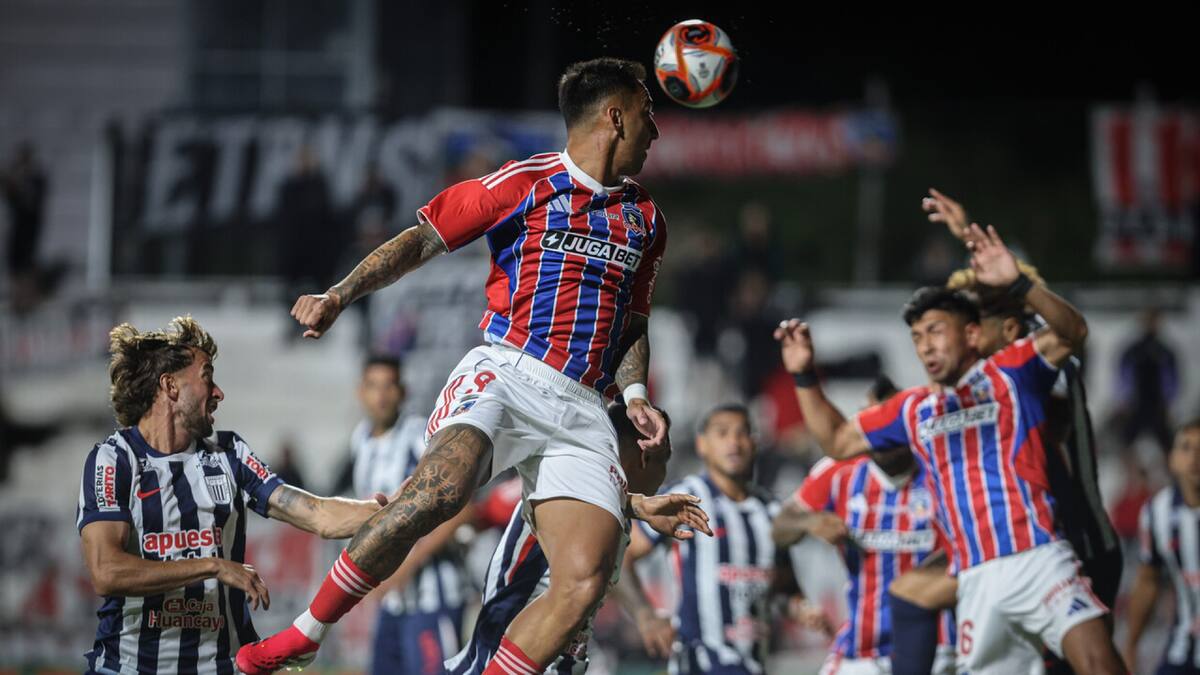 VIDEOS | El doblete de Javier Correa que de poco le sirvió a Colo Colo ante Alianza Lima