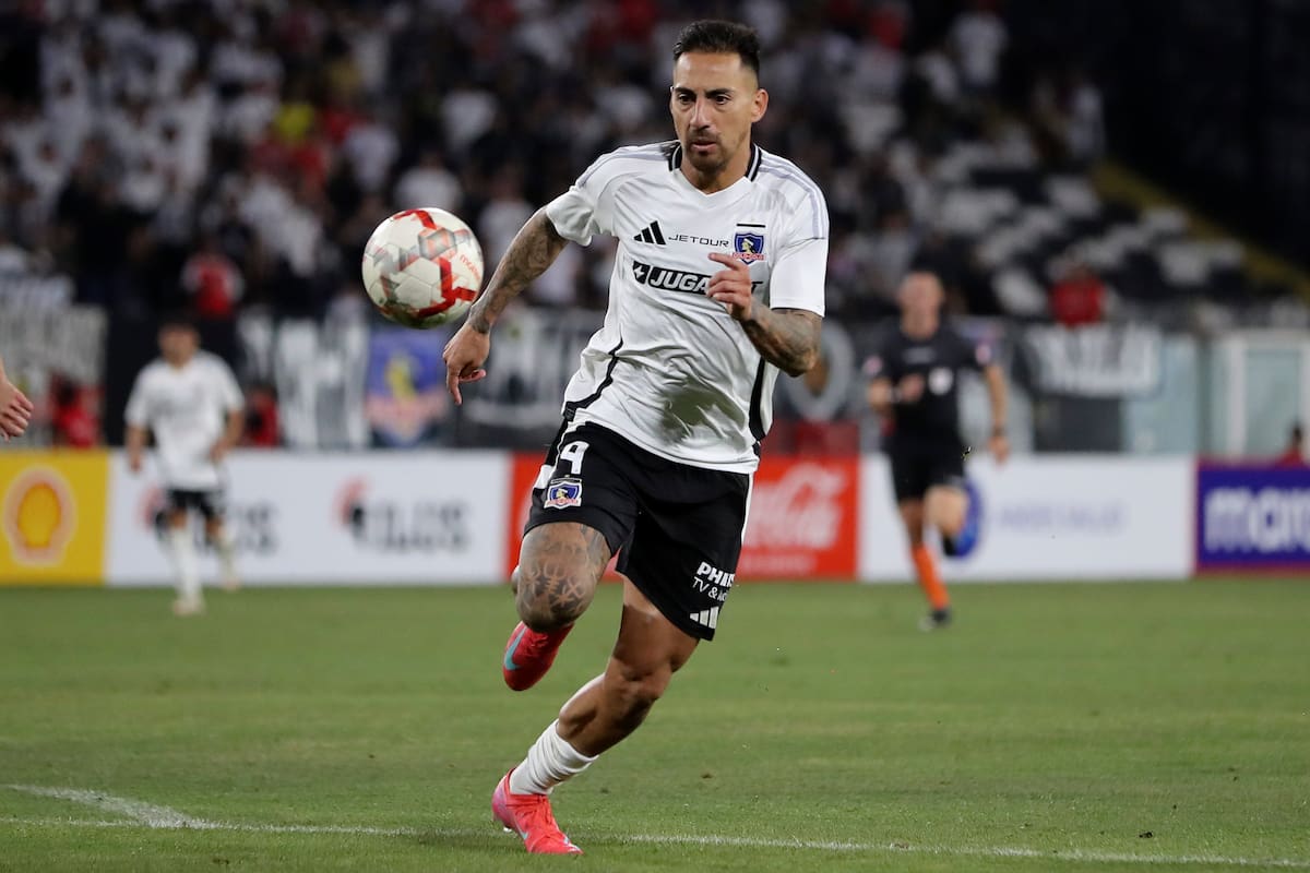 El delantero albo debutó en la Liga de Primera con un gol. Foto: Photosport