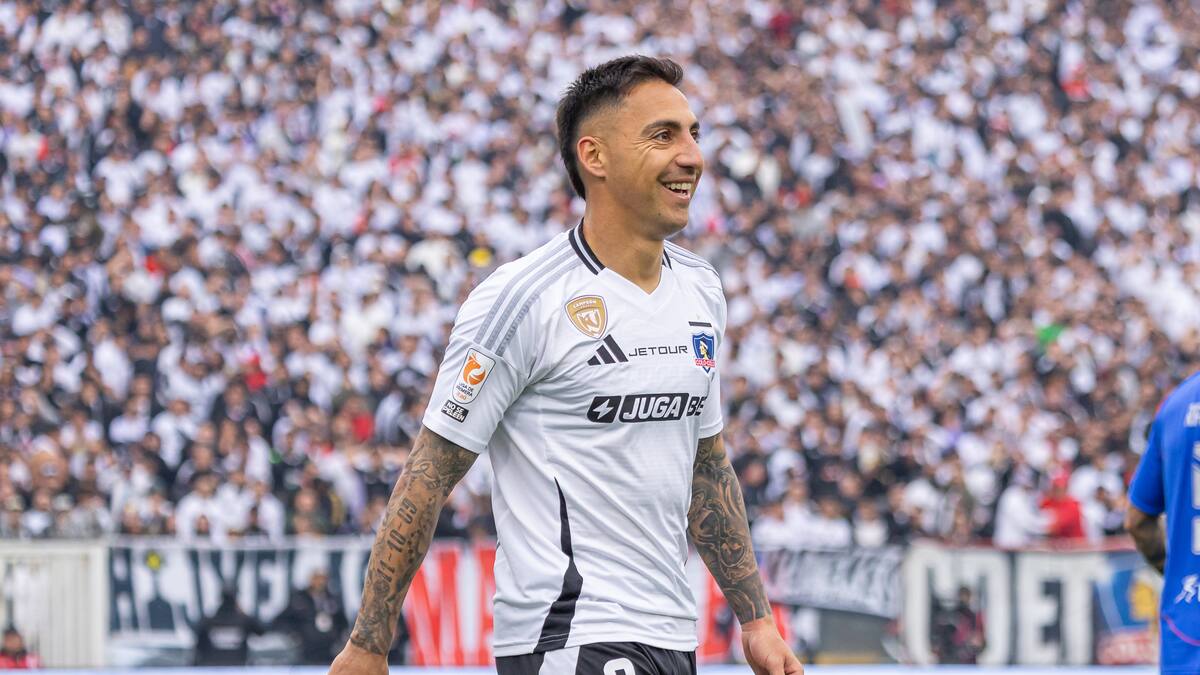 En la lucha por copas internacionales: Colo Colo recupera a Javier Correa y estará contra Coquimbo Unido