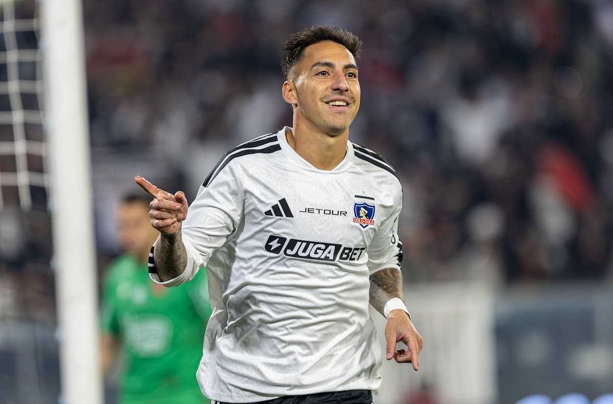 Efecto dominó: las claves detrás del tremendo presente de Javier Correa en Colo-Colo