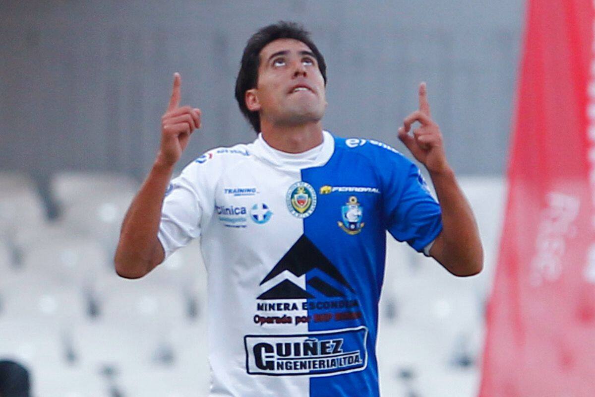 El ex delantero de Deportes Antofagasta sufrió el fallecimiento de su hija, Clarita.