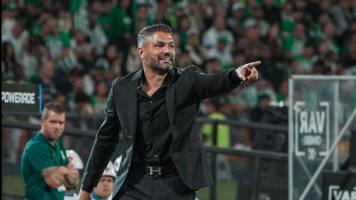 Otro DT extranjero: el favorito de Everton para reemplazar a Javier Torrente