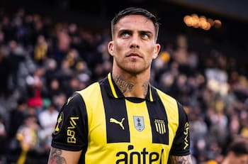 “Es una negociación fácil y barata”: Se abre el camino para que Javier Méndez refuerce a Colo Colo