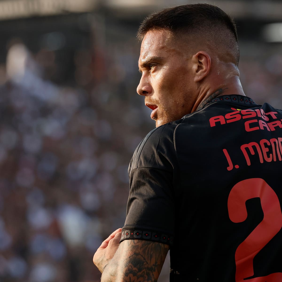 “Está comprometido”: La realidad de Javier Méndez ante ola de rumores sobre su futuro en Colo-Colo