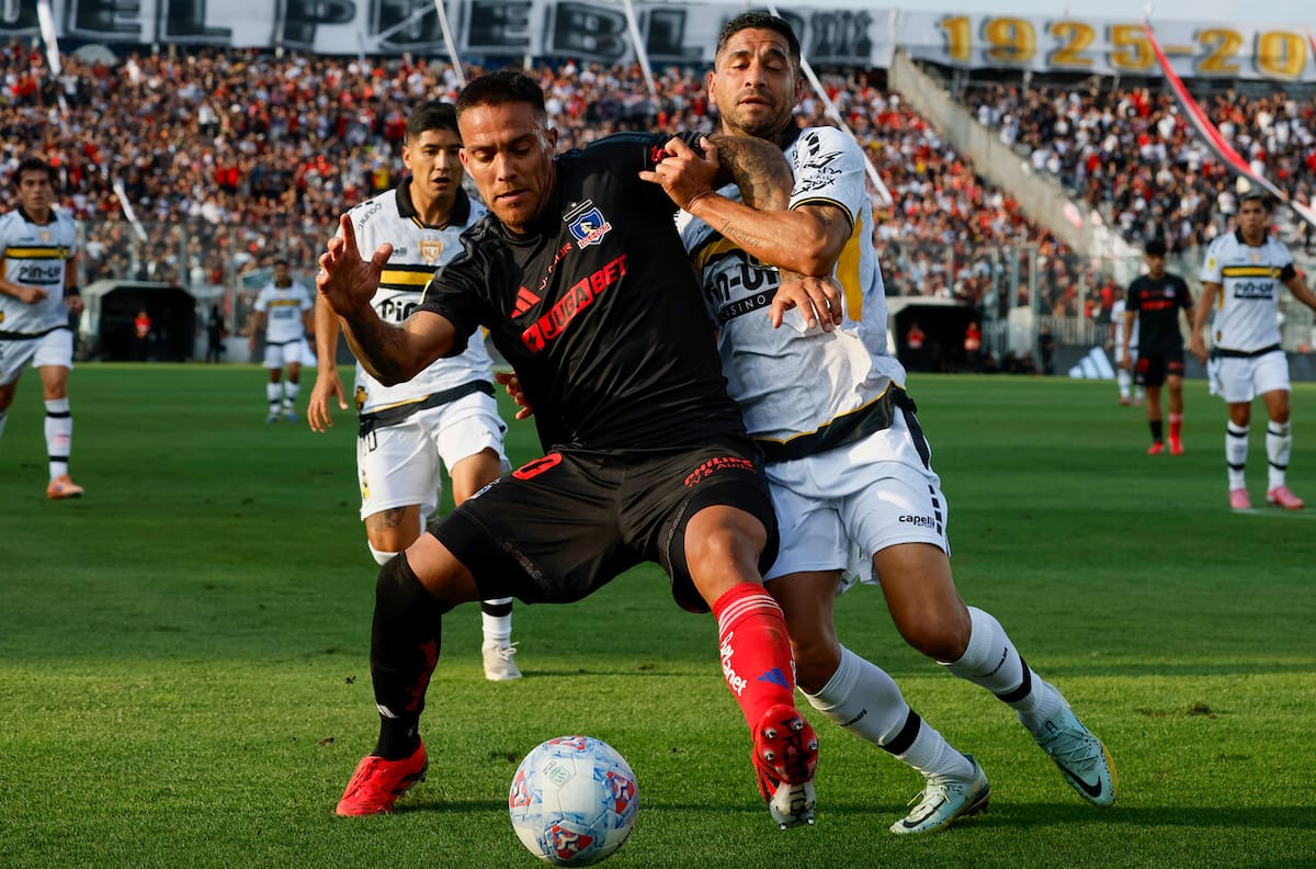 Javier Méndez puede despedirse de Colo-Colo sin volver a jugar